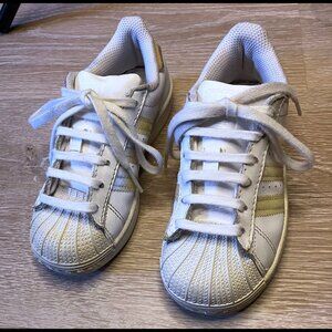 Adidas Girls Superstar Shoes White w Iridescent Shiny Stripes US Sz 11.5K FV3147